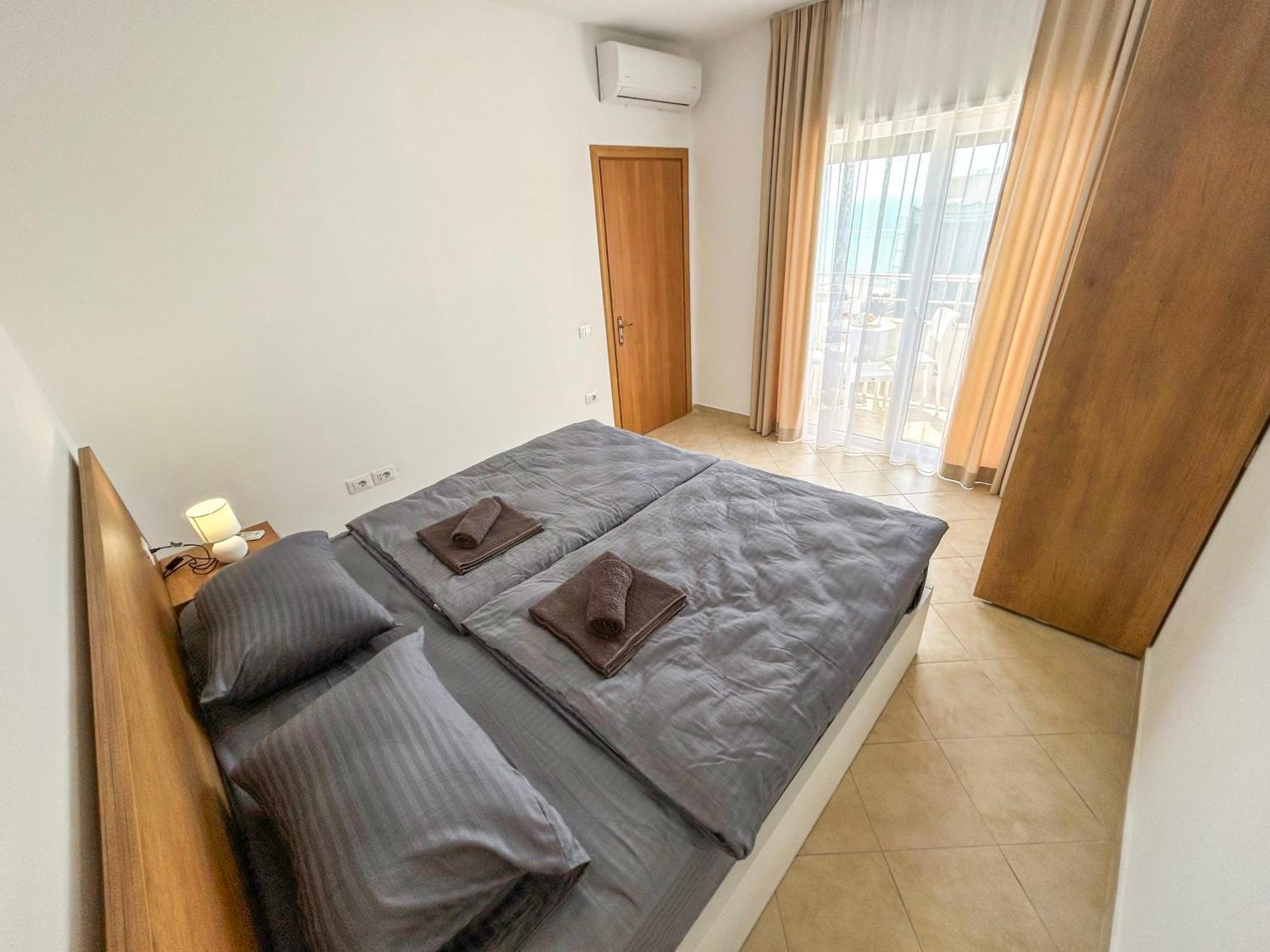2 Bedroom 980 Appartement Durrës